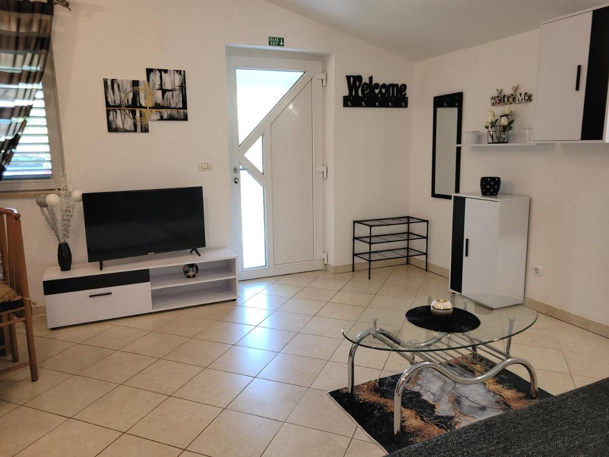 Apartman Dora Pula Dış mekan fotoğraf